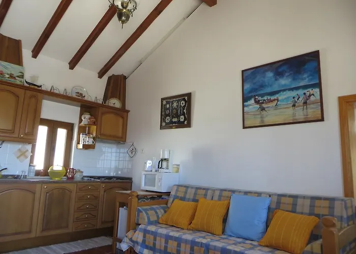 Dream House On The בית נופש *